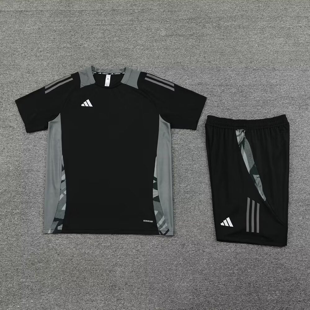 ENSEMBLE ADIDAS 2024/25