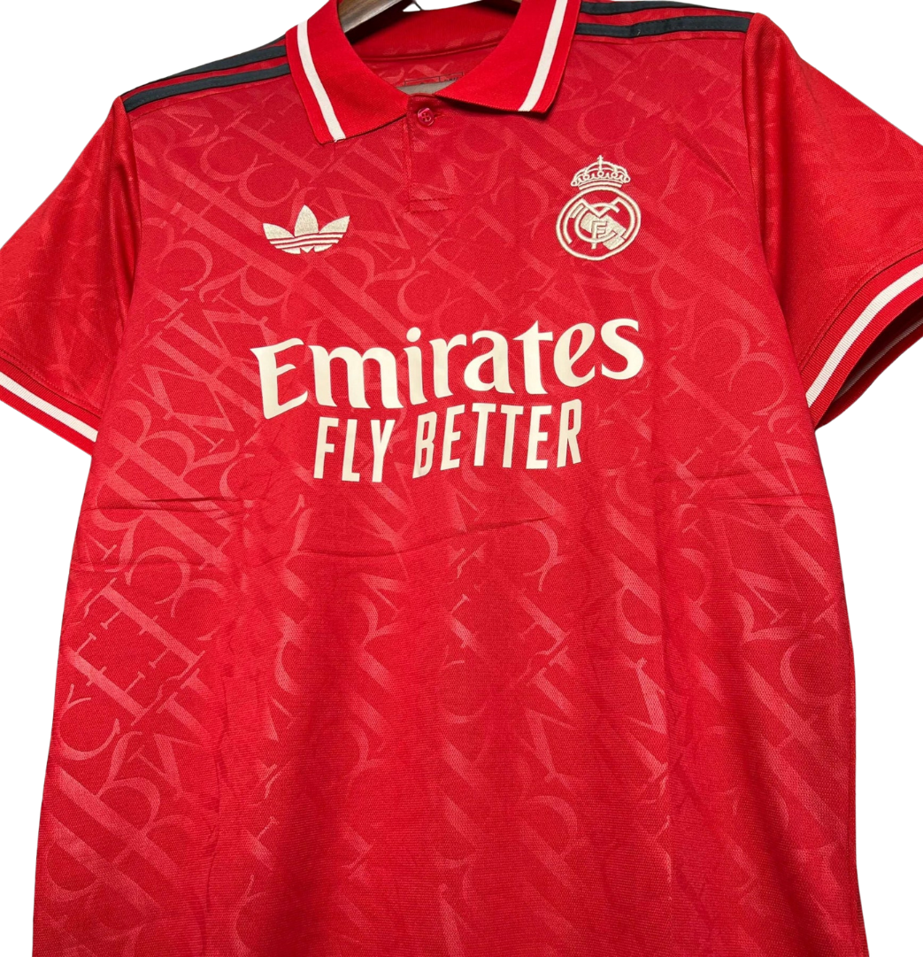 MAILLOT REAL MADRID EDITION SPECIAL 2024/25