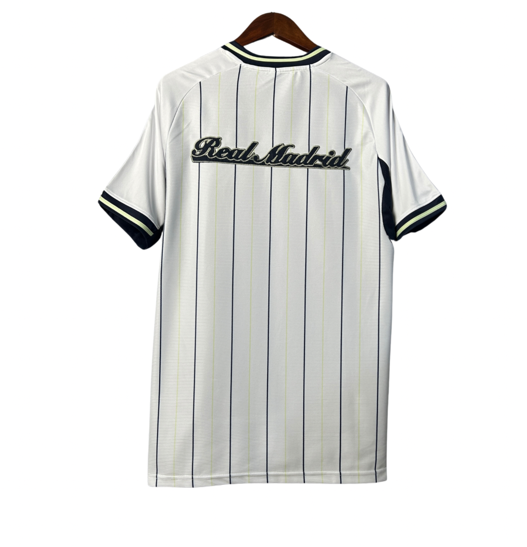 MAILLOT REAL MADRID EDITION SPECIAL 2025/26