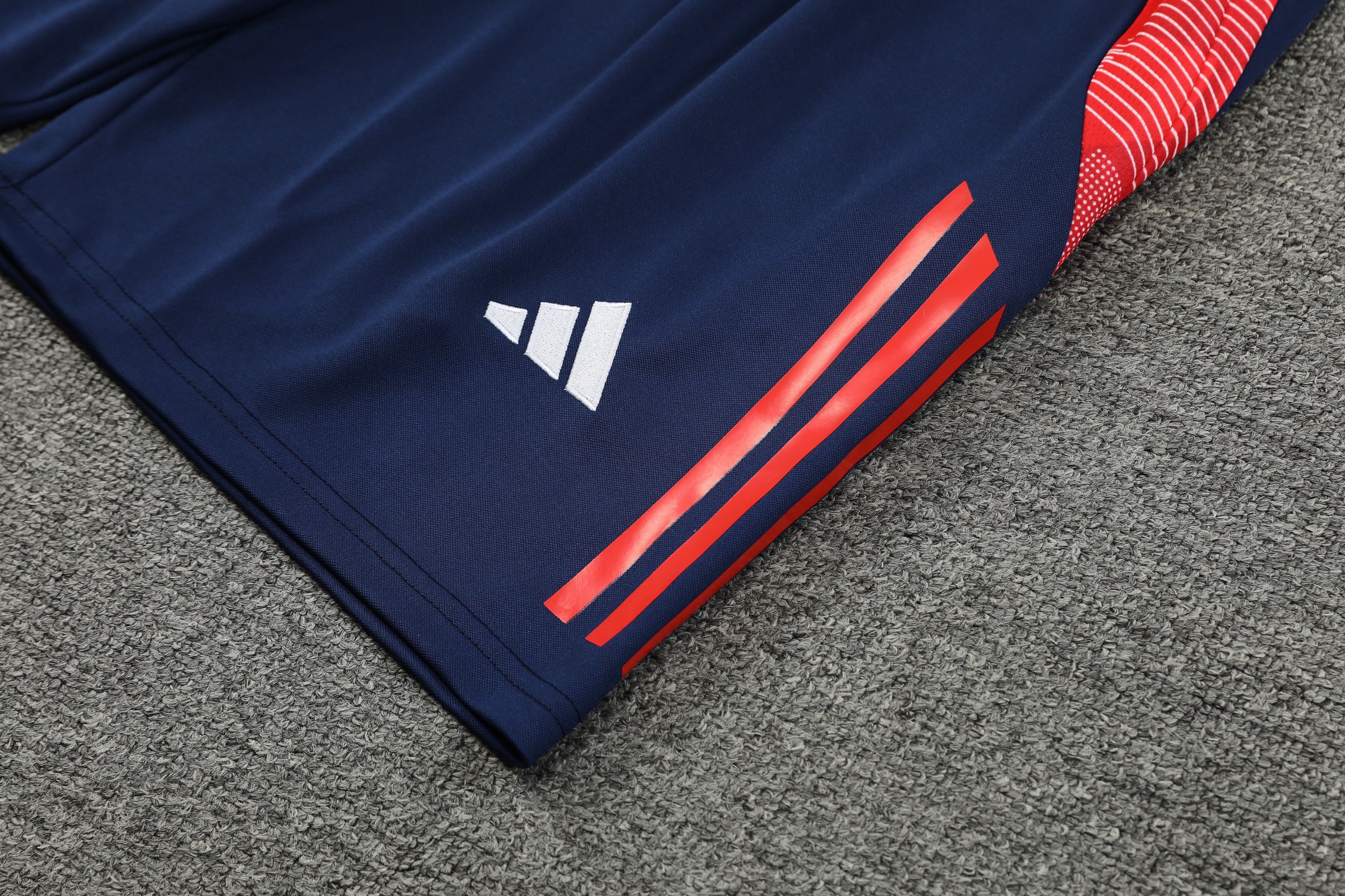 ENSEMBLE MANCHESTER UNITED 2024/25 - ALLMAILLOT.com  