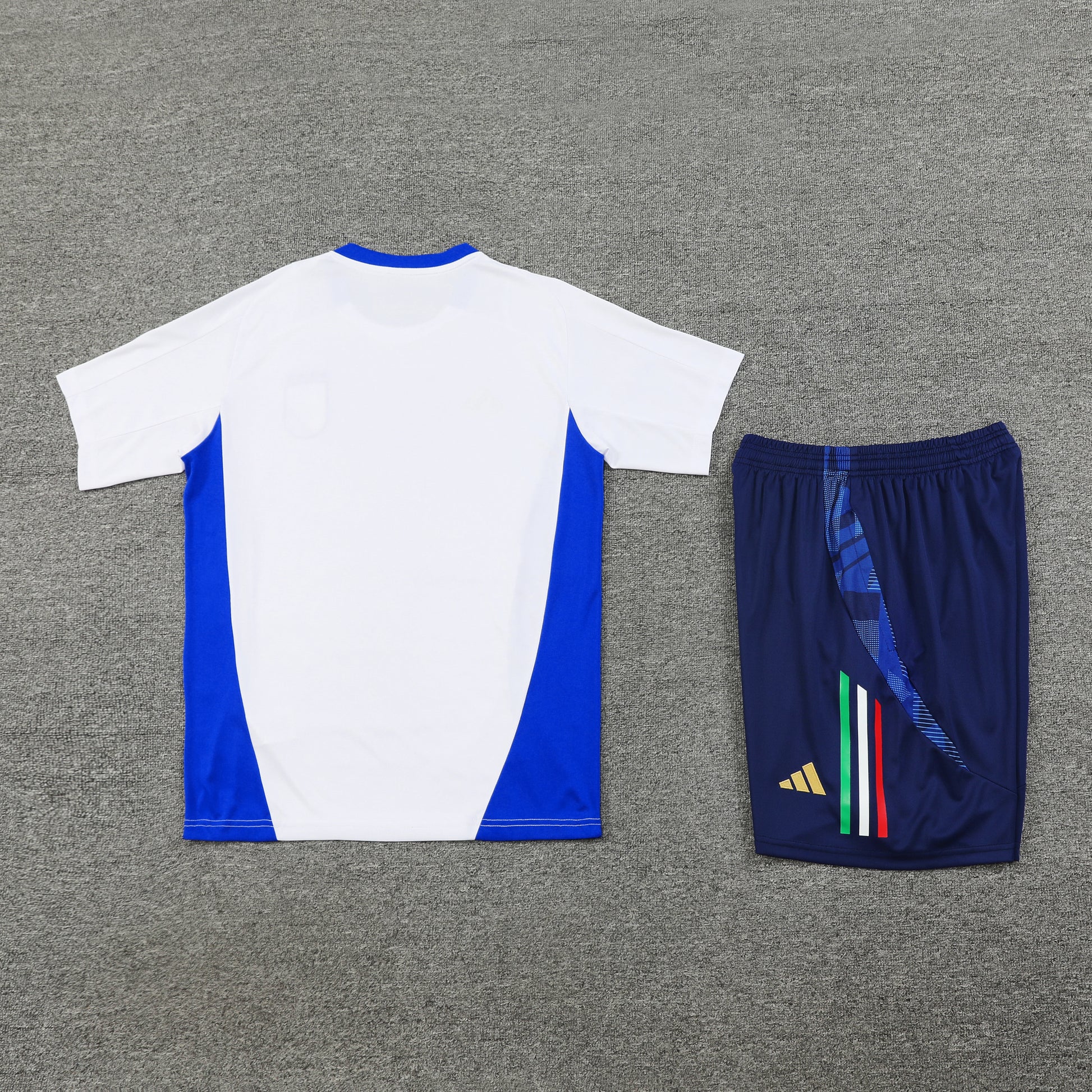 ENSEMBLE ITALIE 2024/26 - ALLMAILLOT.com  