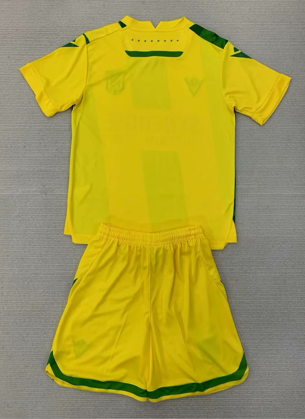 MAILLOT KIT ENFANT FC NANTES DOMICILE 2024/25