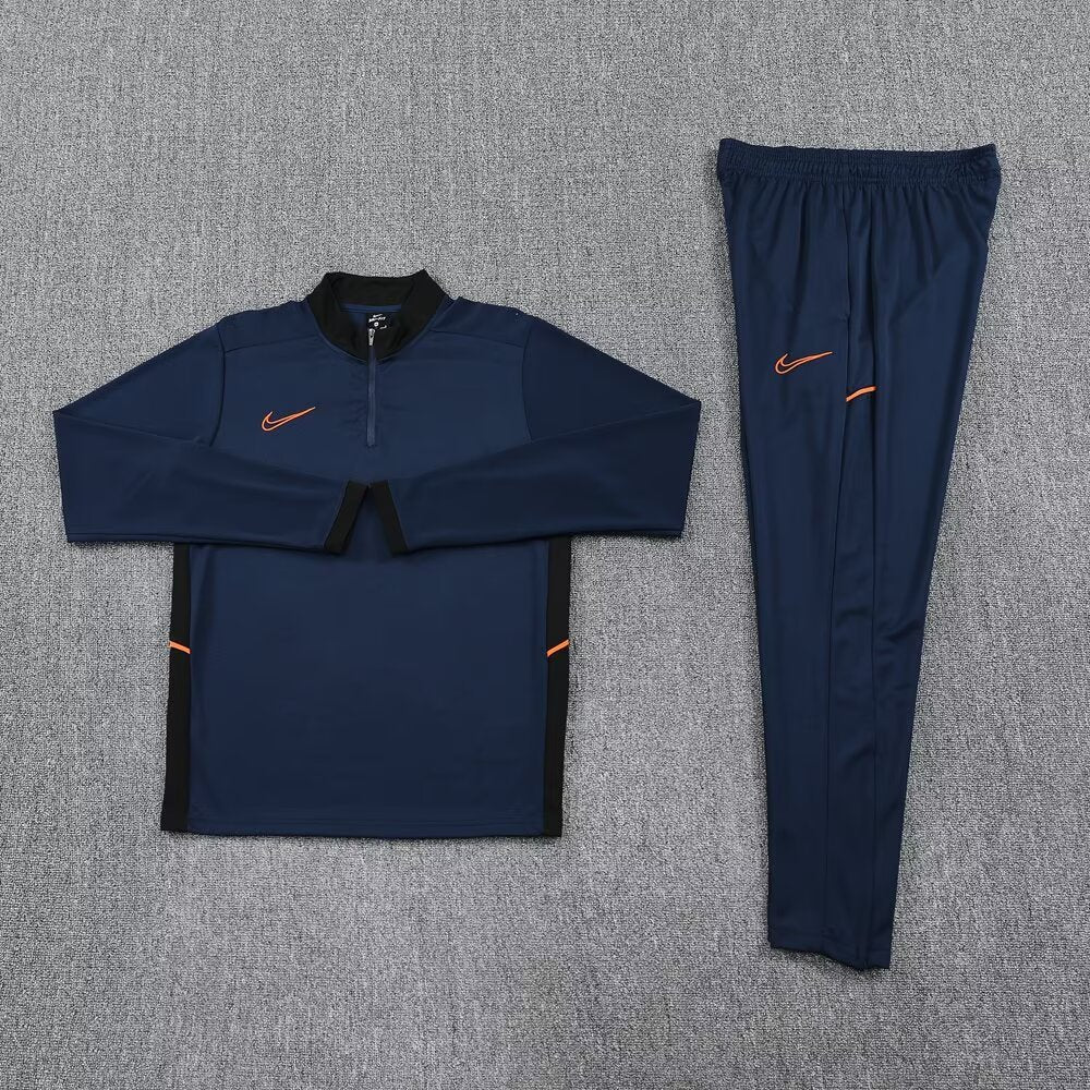 Ensemble Survêtement Nike 2026