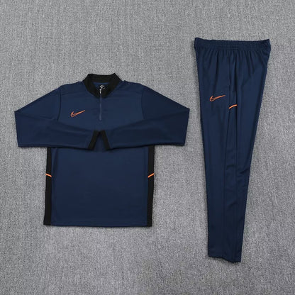 Ensemble Survêtement Nike 2026