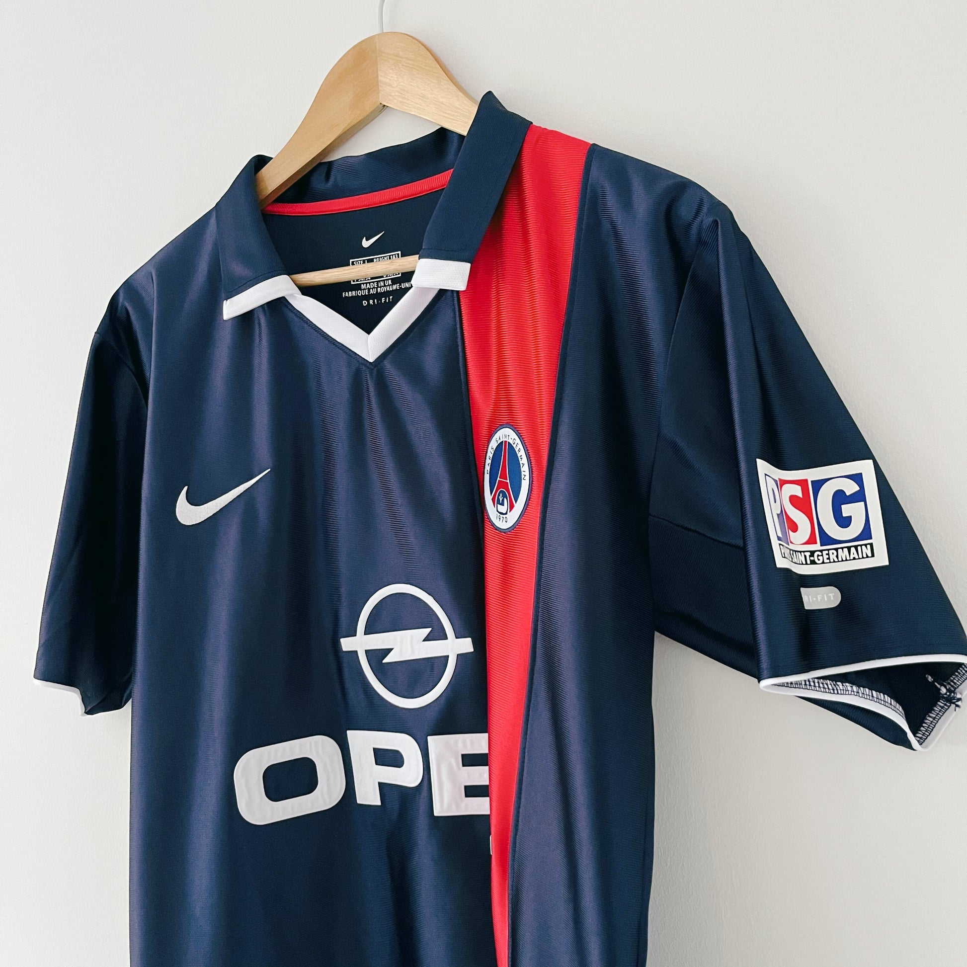 MAILLOT PARIS SG  2001/02 RONALDINHO 21 - ALLMAILLOT.com  