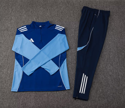 Ensemble Survêtement Adidas 2025