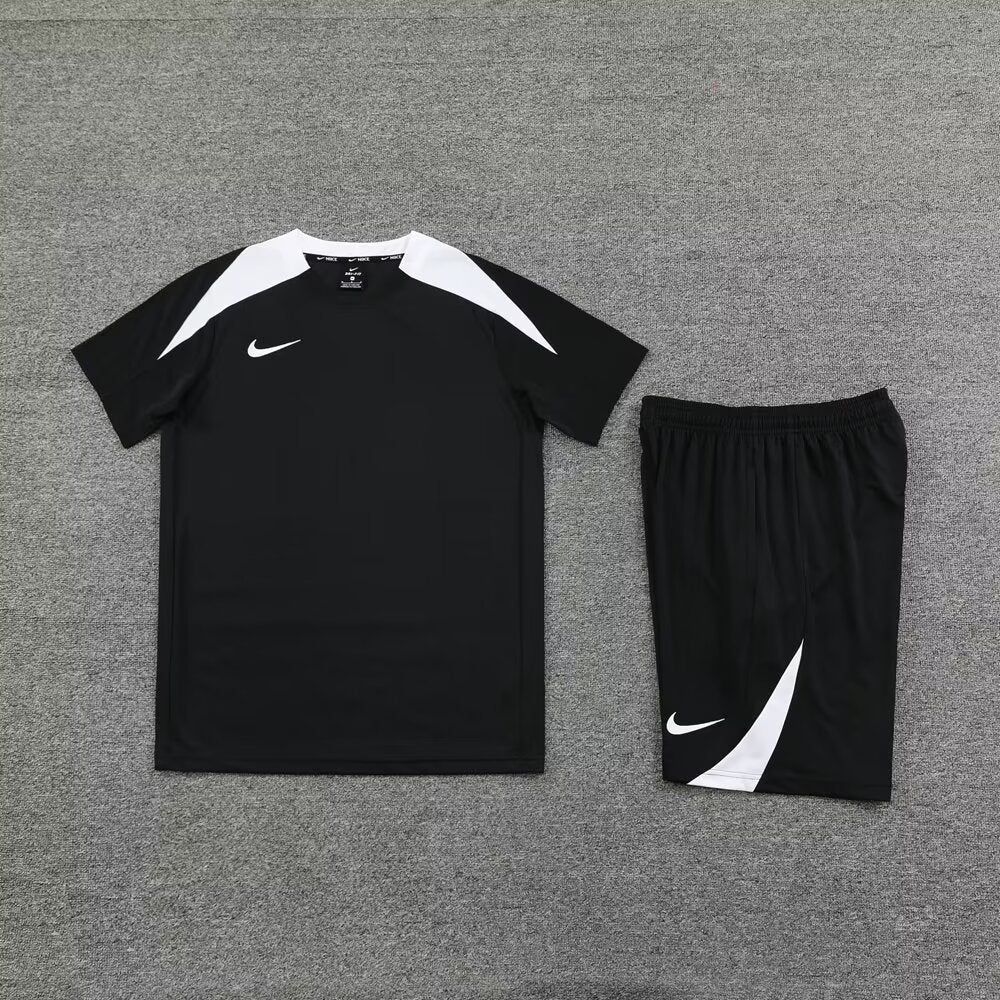 MANCHESTER UNITED SET 2024/25 