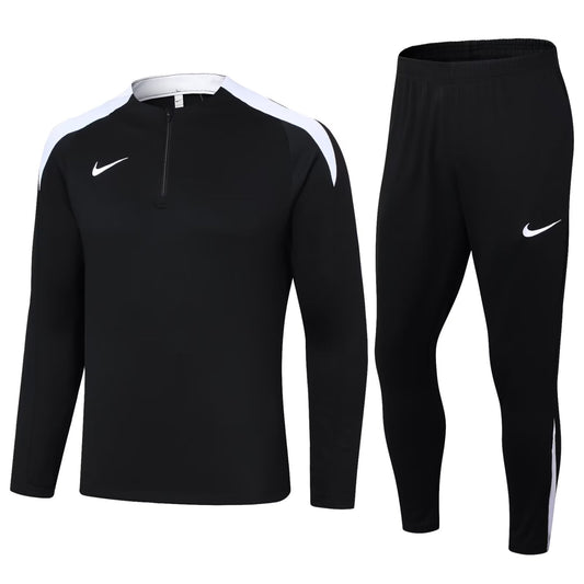 Ensemble Survêtement Nike 2024/25
