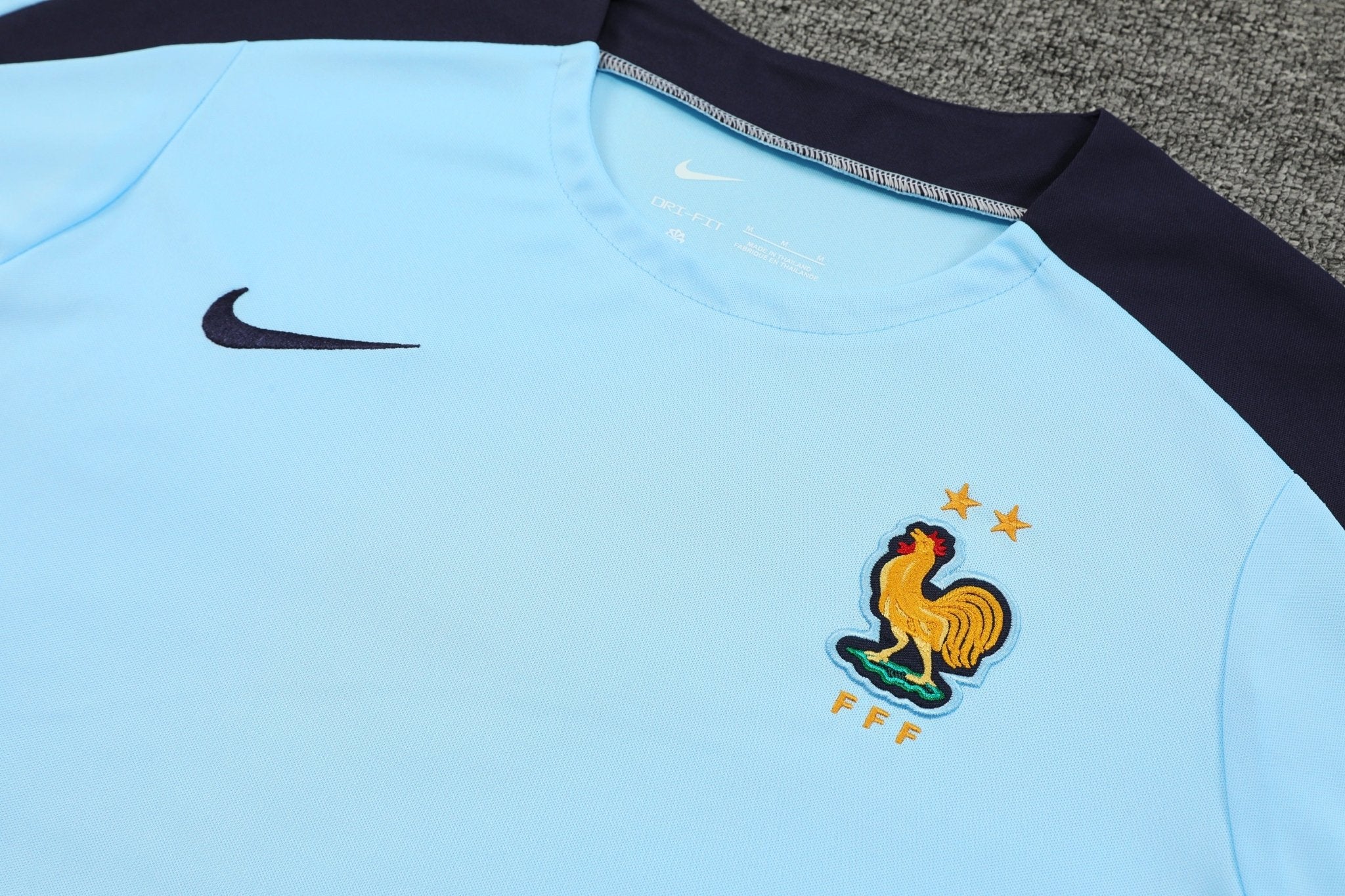 ENSEMBLE EQUIPE DE FRANCE 2024/26 - ALLMAILLOT.com