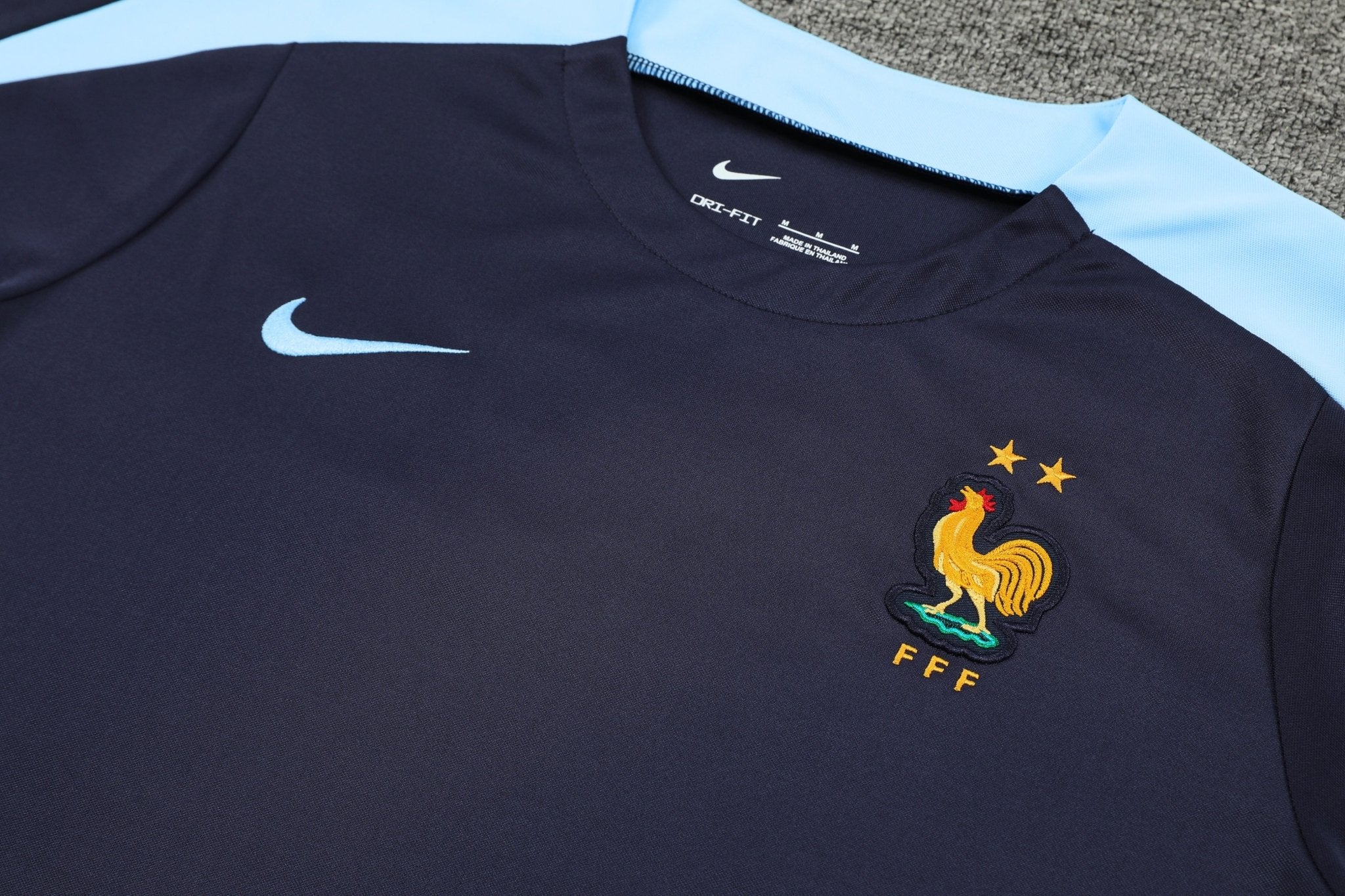 ENSEMBLE EQUIPE DE FRANCE 2024/26 - ALLMAILLOT.com